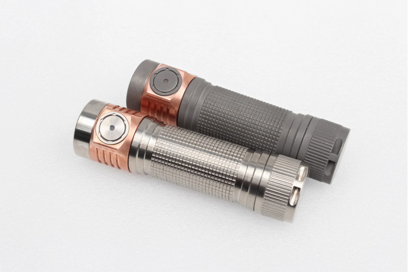 EMISAR D4KTI 21700 HIGH POWER EDC FLASHLIGHT